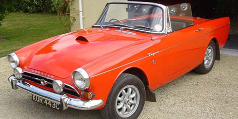 Image of This Sunbeam Tiger had its bonnet modified to include louvres and air intake scoop