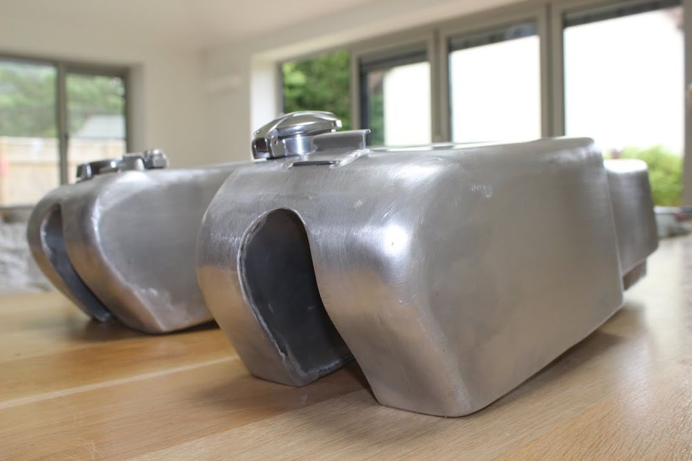 Yamaha Ta 125 Fuel Tank Replica 001Image with link to high resolution version